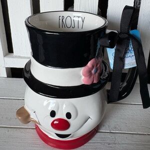 Rae Dunn Frosty Snowman Mug with Black Hat and Red Base